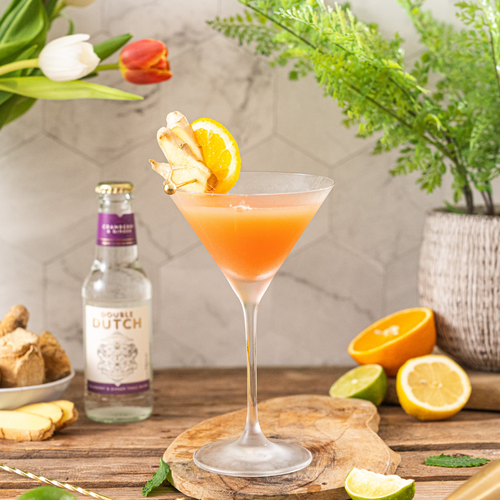 The Cos-NO-politan Spritz (Alcohol Free Cosmopolitan)